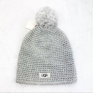 [UGG] Basic Gray Cable Knit Logo Beanie Hat